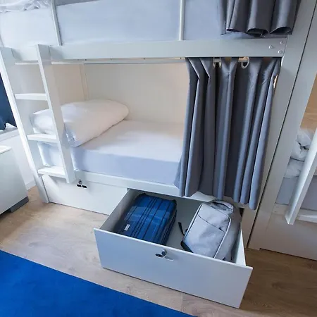 Bluesock Hostel