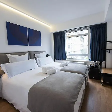 Room00 Lizbona