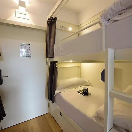 Hostel Bluesock *