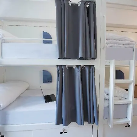 Room00 Hostel Lissabon