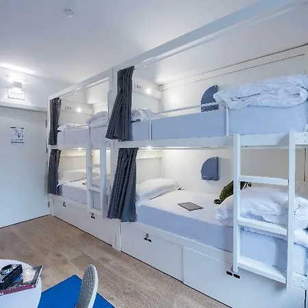 Room Lisboa